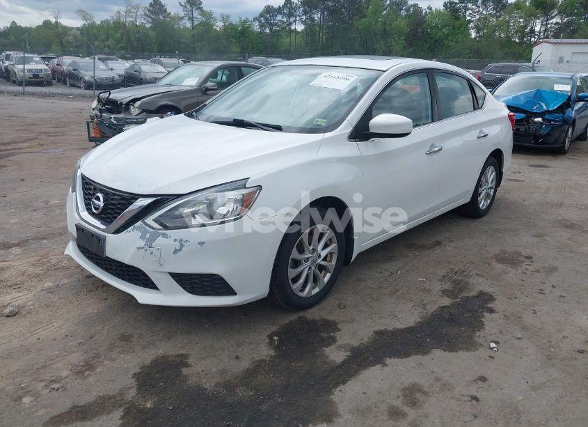 Photo 2 of 2016 Nissan Sentra SV (VIN 3N1AB7AP4GY333792)