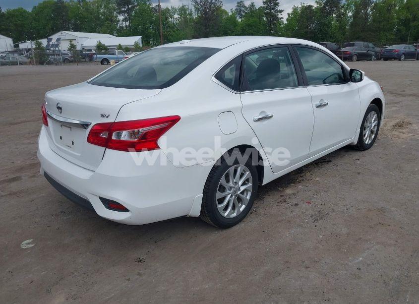 Photo 4 of 2016 Nissan Sentra SV (VIN 3N1AB7AP4GY333792)