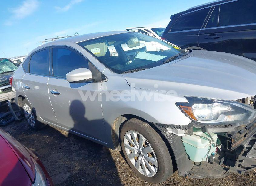 Photo 14 of 2017 Nissan Sentra SV (VIN 3N1AB7AP4HL653161)