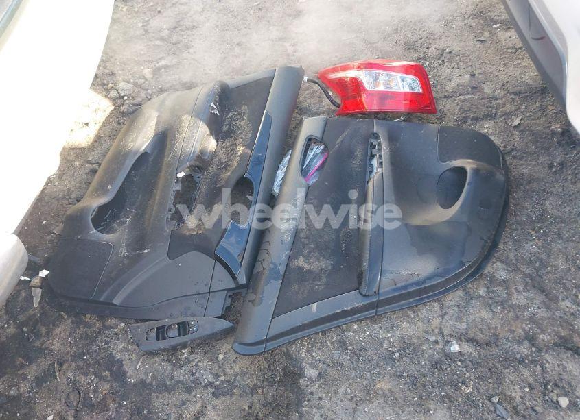 Photo 18 of 2017 Nissan Sentra SV (VIN 3N1AB7AP4HL653161)