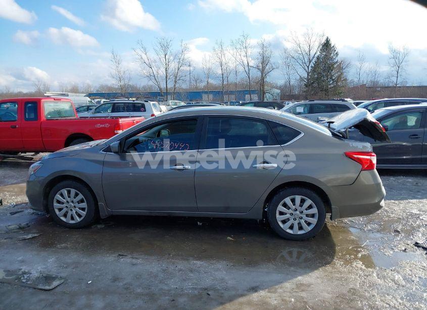 Photo 14 of 2017 Nissan Sentra SV (VIN 3N1AB7AP4HL658537)