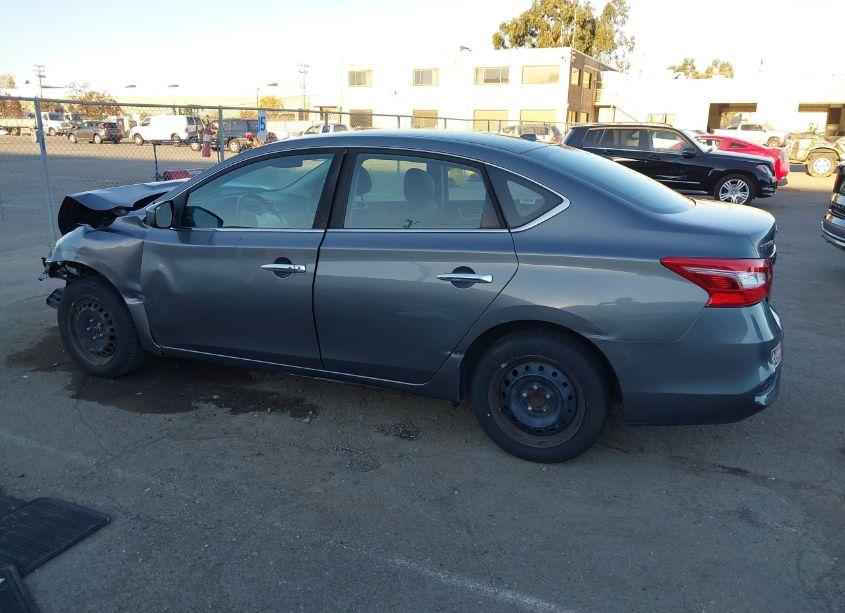 Photo 14 of 2017 Nissan Sentra SV (VIN 3N1AB7AP4HL663978)