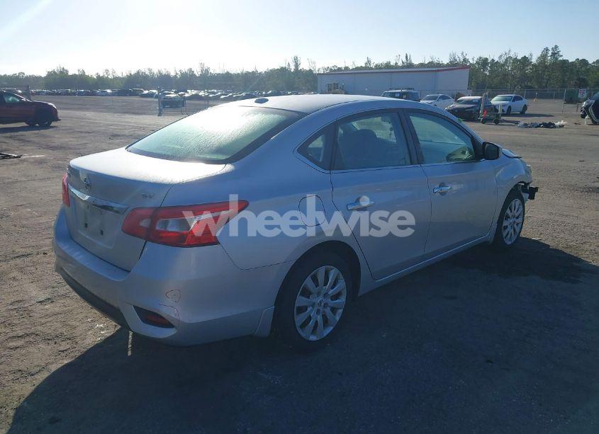 Photo 4 of 2017 Nissan Sentra SV (VIN 3N1AB7AP4HL709793)
