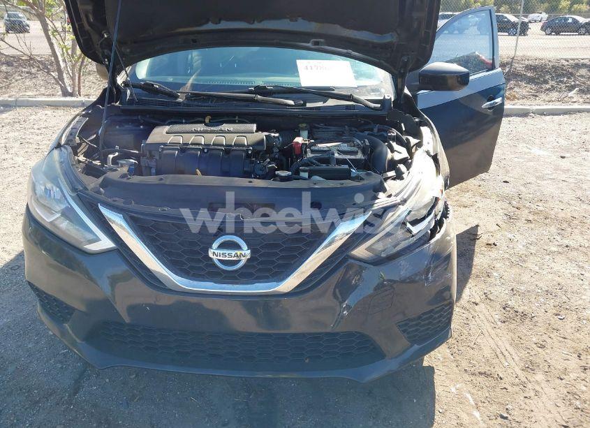 Photo 6 of 2017 Nissan Sentra SV (VIN 3N1AB7AP4HY213007)