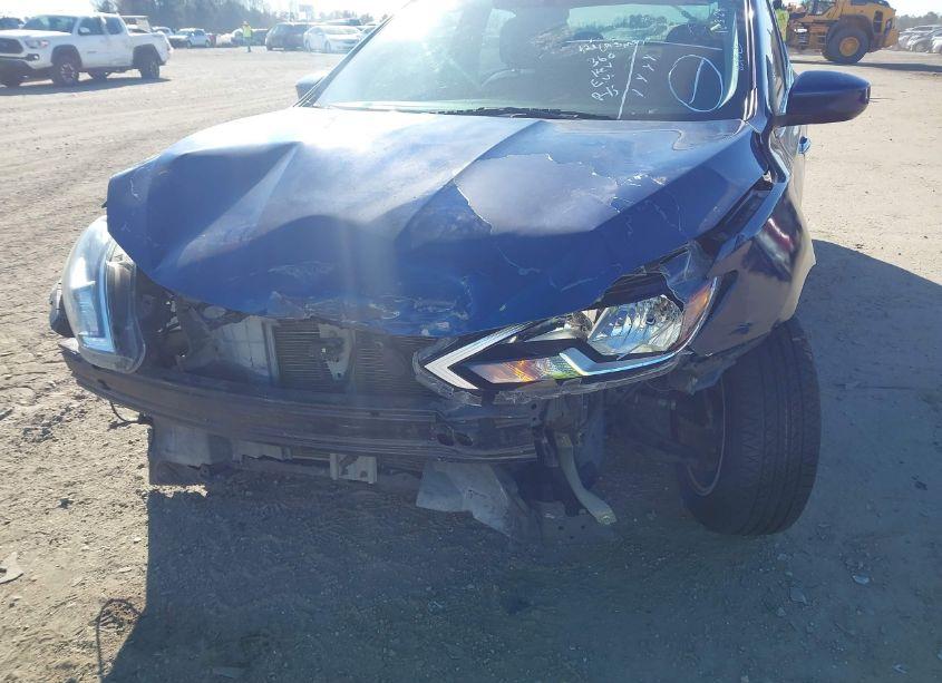 Photo 6 of 2017 Nissan Sentra SV (VIN 3N1AB7AP4HY235816)