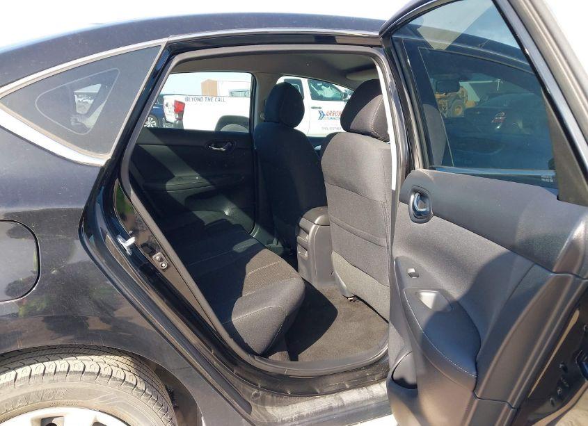 Photo 8 of 2017 Nissan Sentra S (VIN 3N1AB7AP4HY235931)