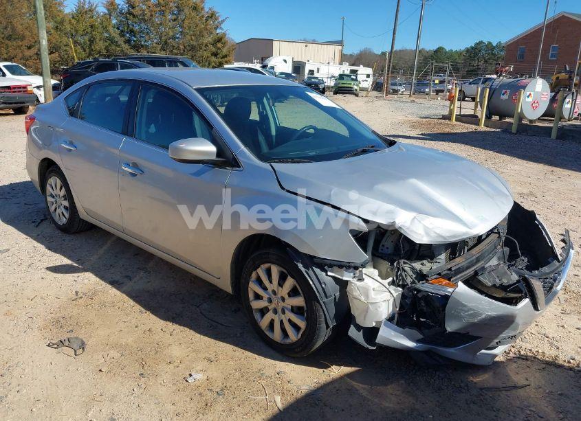 2017 Nissan Sentra SV (VIN 3N1AB7AP4HY244967) main photo