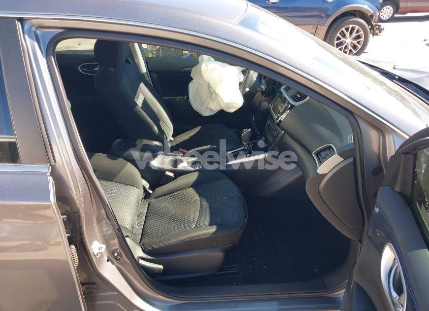 Photo 5 of 2017 Nissan Sentra SR (VIN 3N1AB7AP4HY246492)