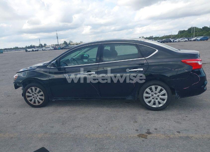 Photo 14 of 2017 Nissan Sentra S (VIN 3N1AB7AP4HY247335)