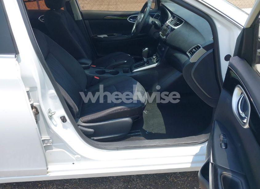 Photo 5 of 2017 Nissan Sentra SV (VIN 3N1AB7AP4HY249697)