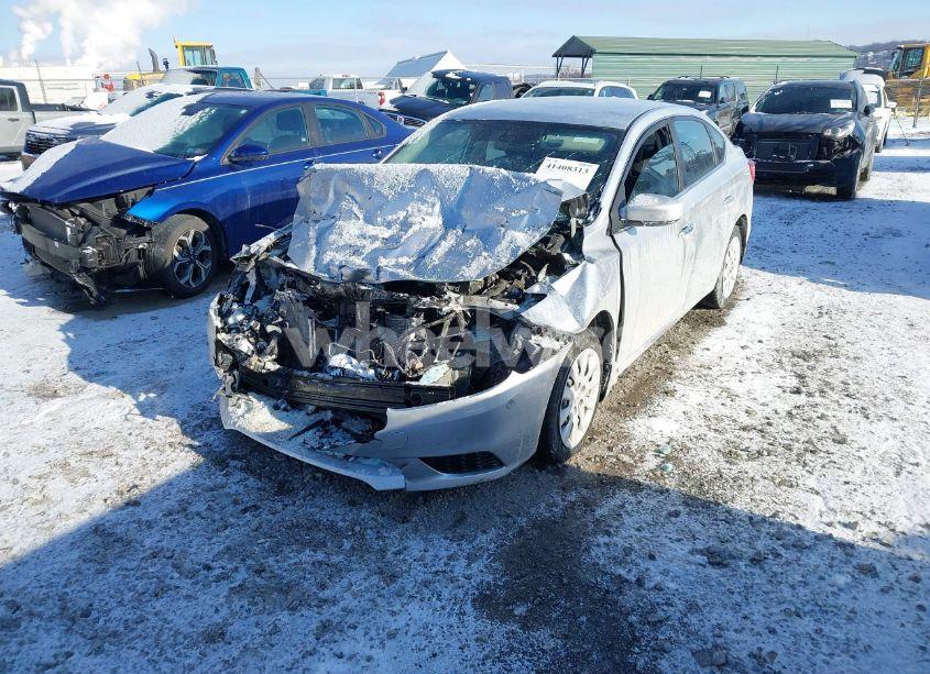 Photo 2 of 2017 Nissan Sentra SV (VIN 3N1AB7AP4HY250574)