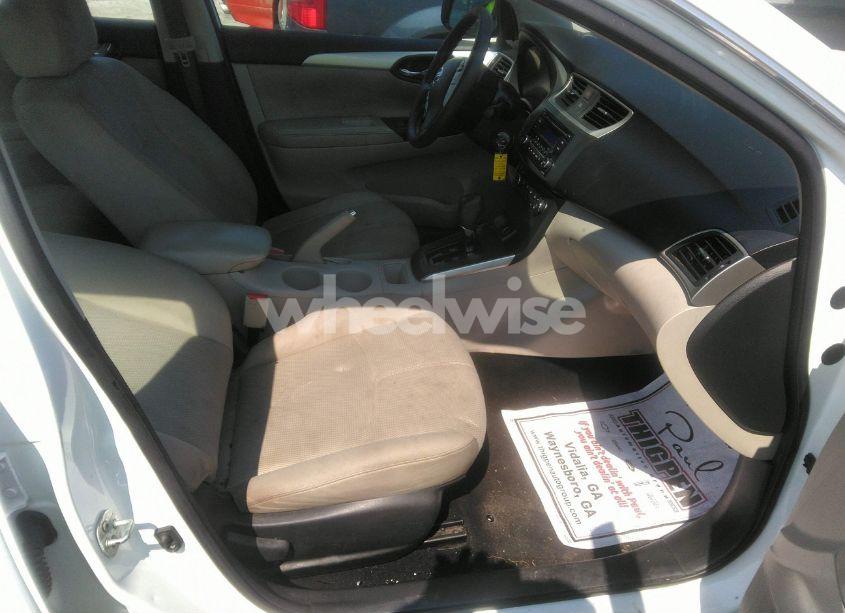 Photo 5 of 2017 Nissan Sentra S (VIN 3N1AB7AP4HY252292)