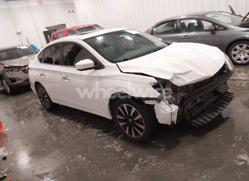 2017 Nissan Sentra SV (VIN 3N1AB7AP4HY253037) main photo