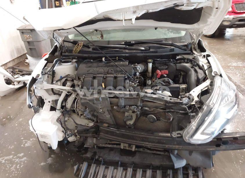 Photo 10 of 2017 Nissan Sentra SV (VIN 3N1AB7AP4HY253037)