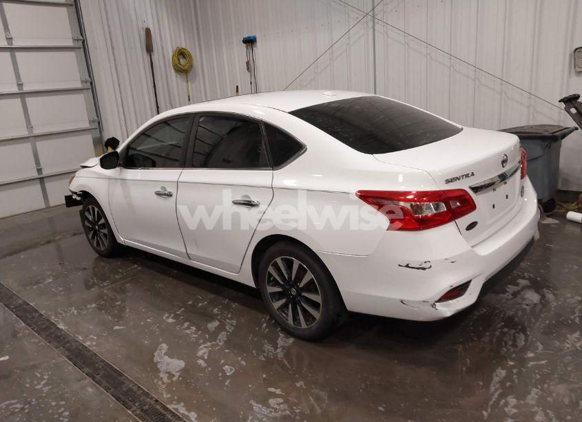 Photo 3 of 2017 Nissan Sentra SV (VIN 3N1AB7AP4HY253037)