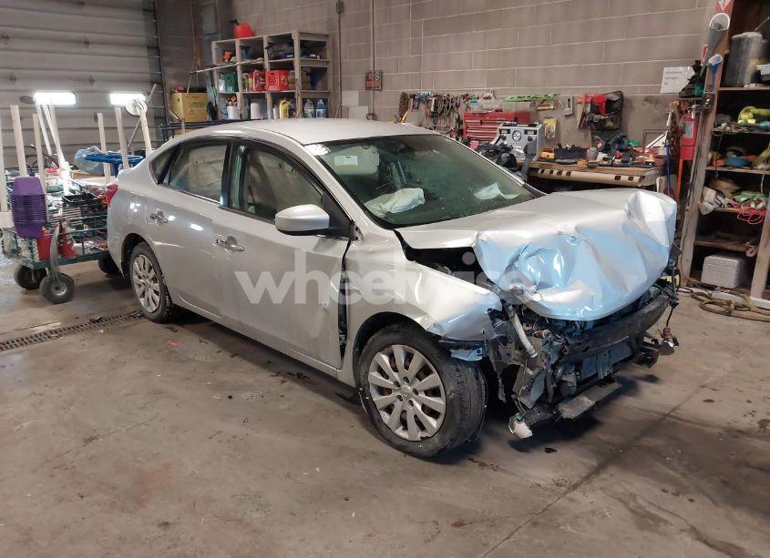 2017 Nissan Sentra S (VIN 3N1AB7AP4HY255810) main photo