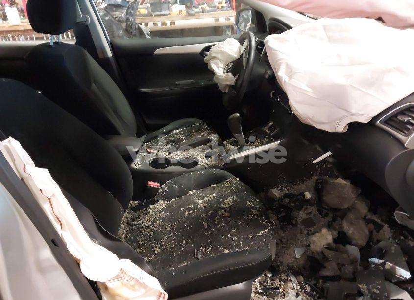 Photo 5 of 2017 Nissan Sentra S (VIN 3N1AB7AP4HY255810)