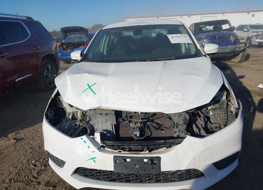 Photo 13 of 2017 Nissan Sentra SV (VIN 3N1AB7AP4HY282845)