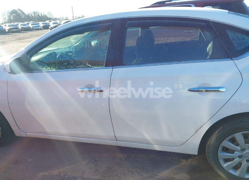 Photo 15 of 2017 Nissan Sentra SV (VIN 3N1AB7AP4HY282845)