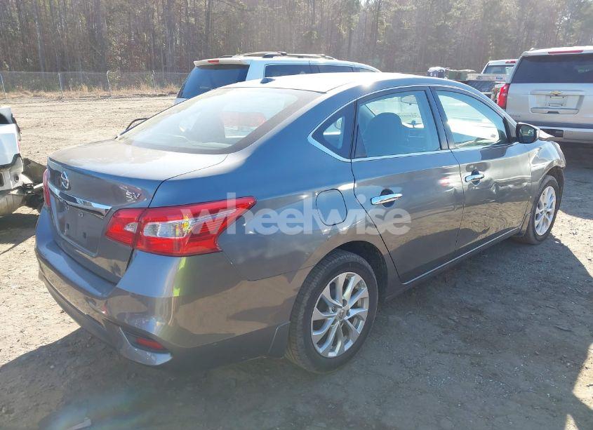 Photo 4 of 2017 Nissan Sentra SV (VIN 3N1AB7AP4HY320896)