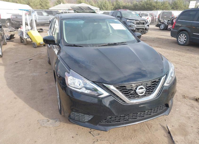 2017 Nissan Sentra S (VIN 3N1AB7AP4HY327377) main photo
