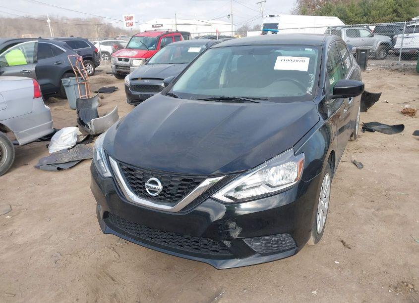 Photo 2 of 2017 Nissan Sentra S (VIN 3N1AB7AP4HY327377)