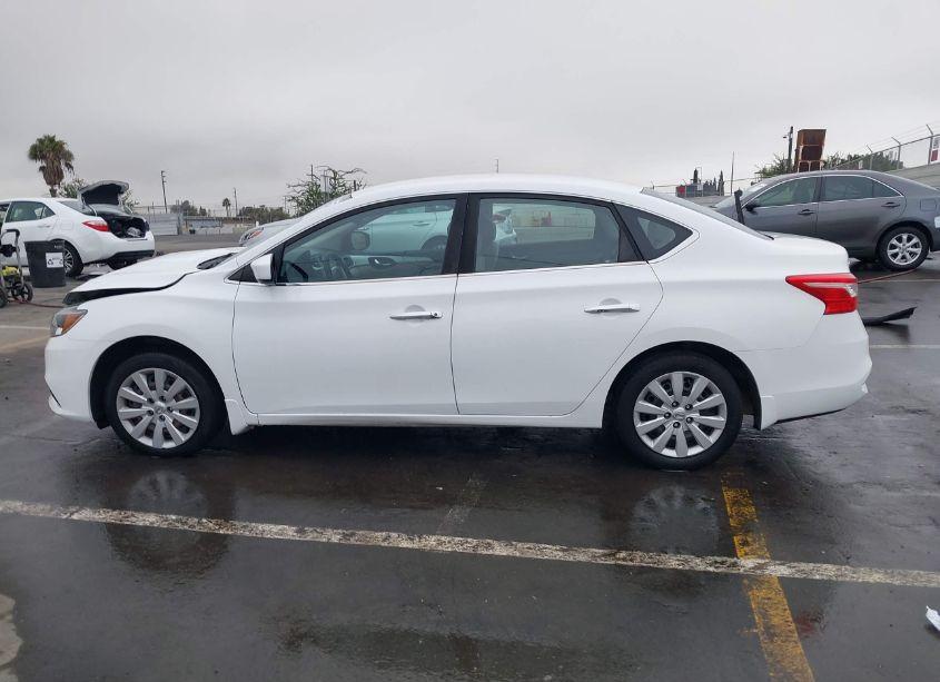 Photo 14 of 2017 Nissan Sentra S (VIN 3N1AB7AP4HY333793)