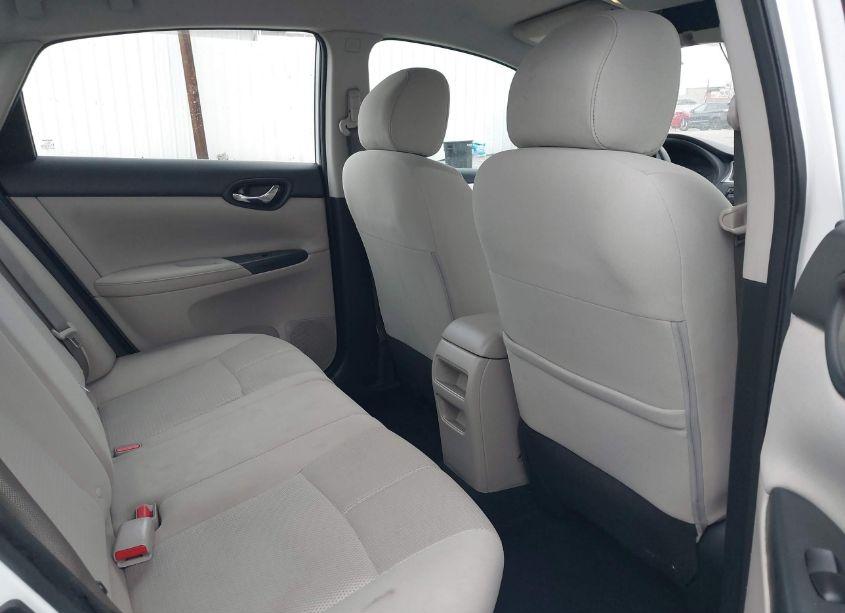 Photo 8 of 2017 Nissan Sentra S (VIN 3N1AB7AP4HY333793)