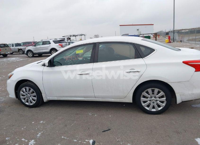 Photo 15 of 2017 Nissan Sentra S (VIN 3N1AB7AP4HY335057)