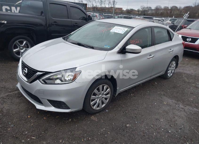 Photo 2 of 2017 Nissan Sentra S (VIN 3N1AB7AP4HY338640)