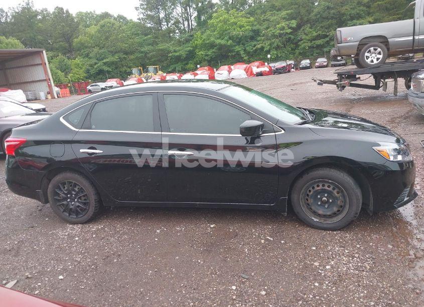 Photo 13 of 2017 Nissan Sentra SV (VIN 3N1AB7AP4HY340436)