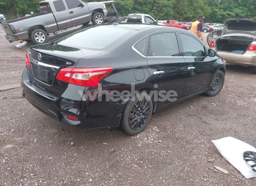 Photo 4 of 2017 Nissan Sentra SV (VIN 3N1AB7AP4HY340436)