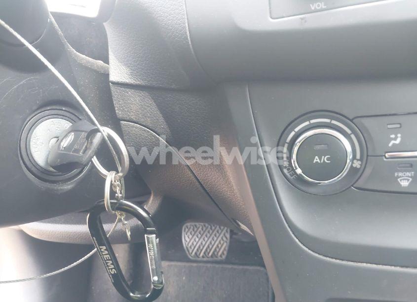 Photo 11 of 2017 Nissan Sentra S (VIN 3N1AB7AP4HY342591)