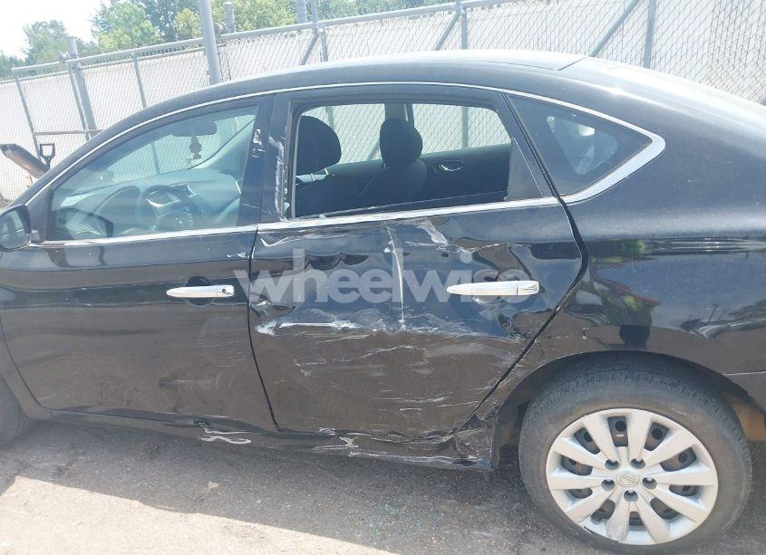 Photo 6 of 2017 Nissan Sentra S (VIN 3N1AB7AP4HY342591)