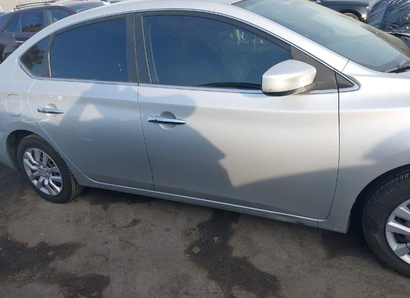 Photo 14 of 2017 Nissan Sentra SV (VIN 3N1AB7AP4HY347578)