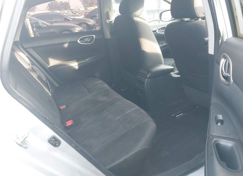 Photo 8 of 2017 Nissan Sentra SV (VIN 3N1AB7AP4HY347578)