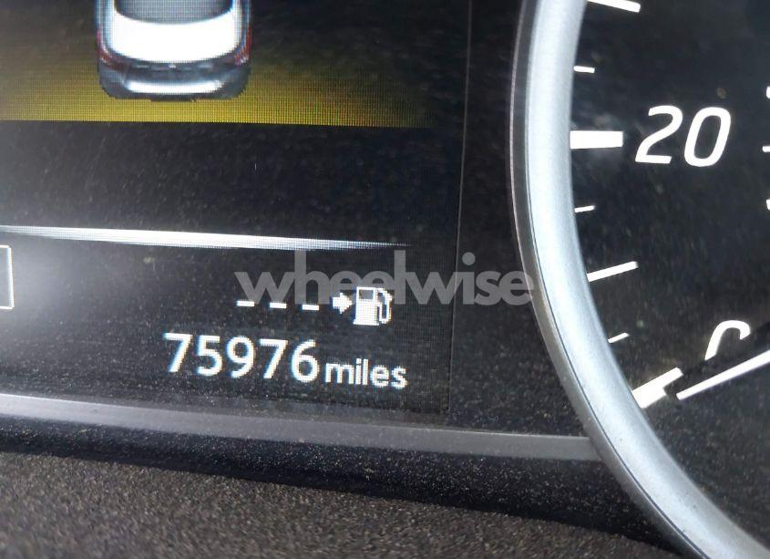 Photo 15 of 2017 Nissan Sentra SR (VIN 3N1AB7AP4HY352523)