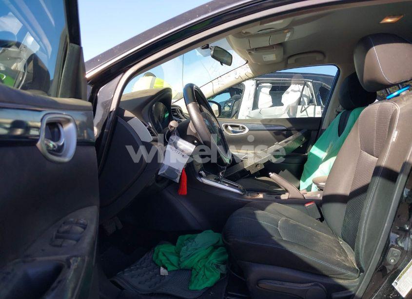 Photo 5 of 2017 Nissan Sentra SR (VIN 3N1AB7AP4HY352523)