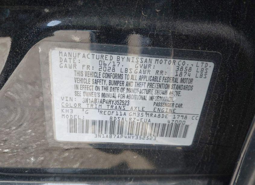 Photo 9 of 2017 Nissan Sentra SR (VIN 3N1AB7AP4HY352523)