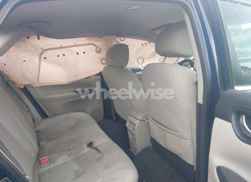 Photo 8 of 2017 Nissan Sentra S (VIN 3N1AB7AP4HY353025)