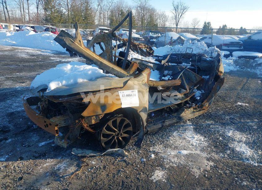 Photo 2 of 2017 Nissan Sentra SV (VIN 3N1AB7AP4HY358905)