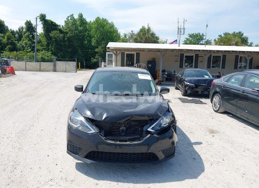Photo 12 of 2017 Nissan Sentra SV (VIN 3N1AB7AP4HY362808)