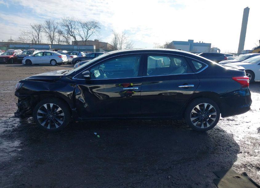 Photo 15 of 2017 Nissan Sentra SR (VIN 3N1AB7AP4HY365420)