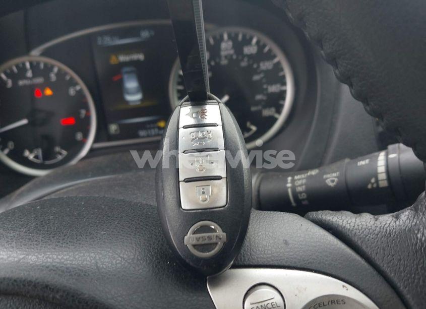 Photo 11 of 2017 Nissan Sentra SV (VIN 3N1AB7AP4HY367510)