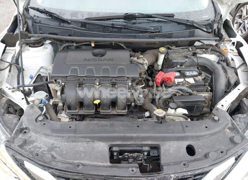 Photo 10 of 2017 Nissan Sentra SV (VIN 3N1AB7AP4HY380676)