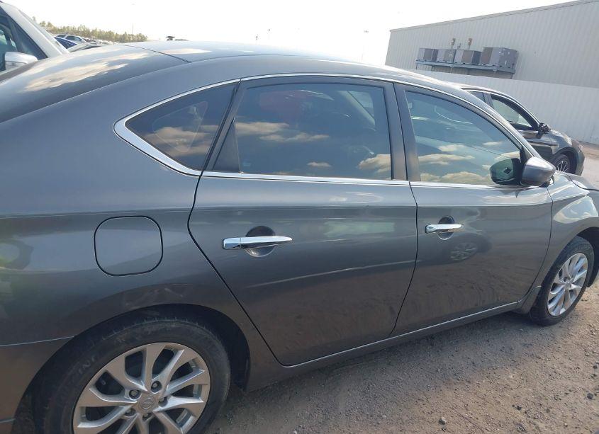 Photo 13 of 2017 Nissan Sentra S (VIN 3N1AB7AP4HY384890)