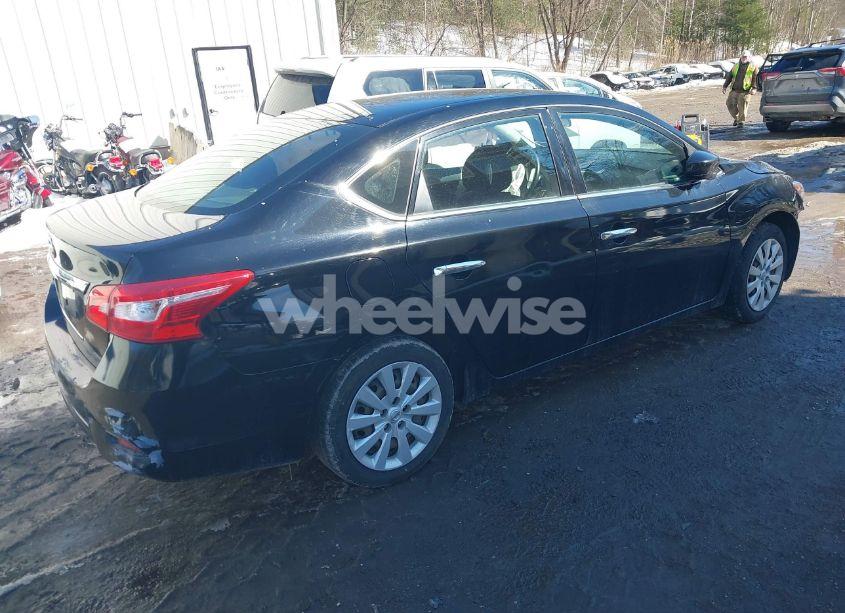 Photo 4 of 2017 Nissan Sentra S (VIN 3N1AB7AP4HY395100)