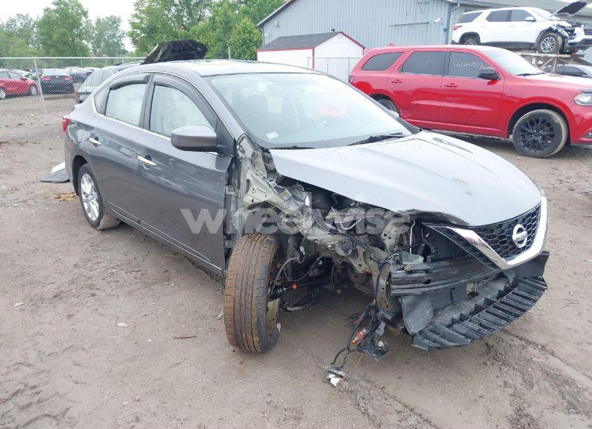 2017 Nissan Sentra SV (VIN 3N1AB7AP4HY397669) main photo