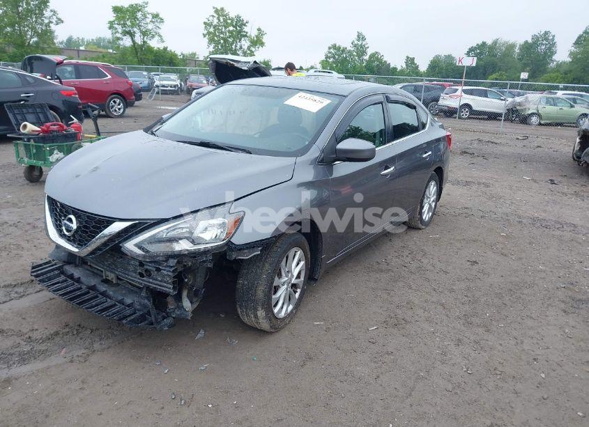 Photo 2 of 2017 Nissan Sentra SV (VIN 3N1AB7AP4HY397669)