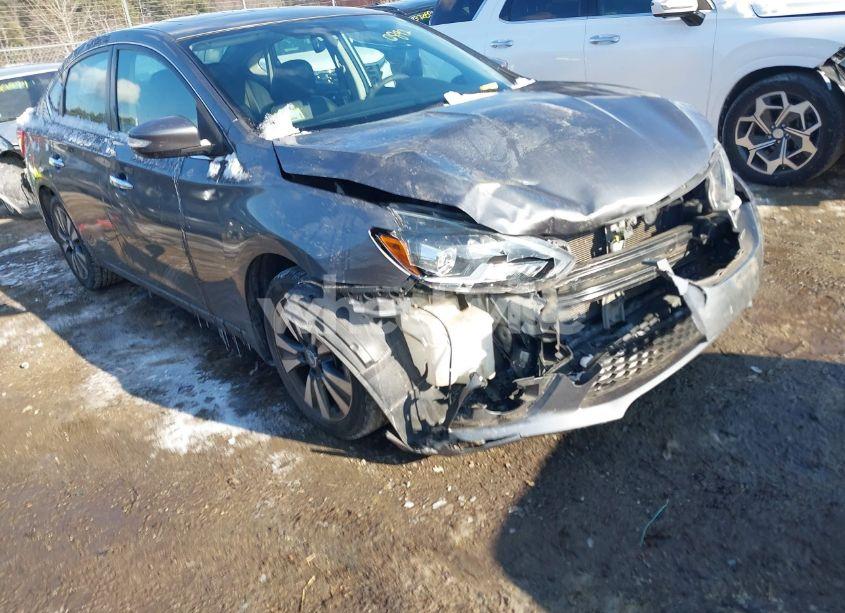 2017 Nissan Sentra SL (VIN 3N1AB7AP4HY398773) main photo